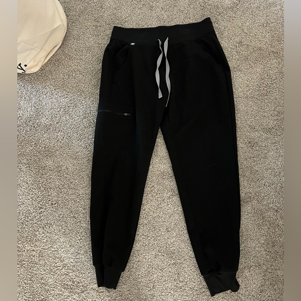 Figs Zamora Scrub Pants - Black - S Petite